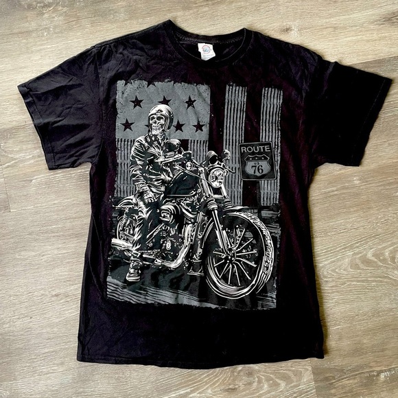 Other - Motorcycle Skull Graphic Tee Size Large